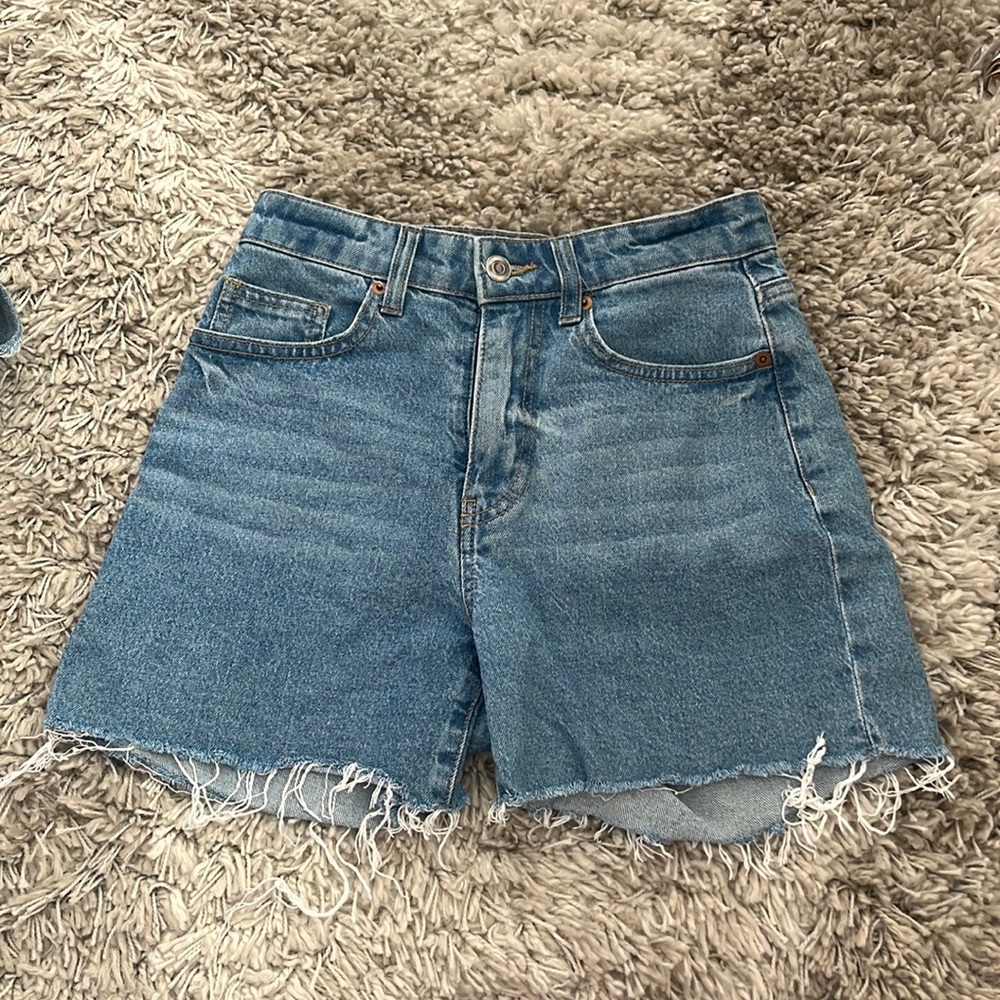 H&M jean shorts